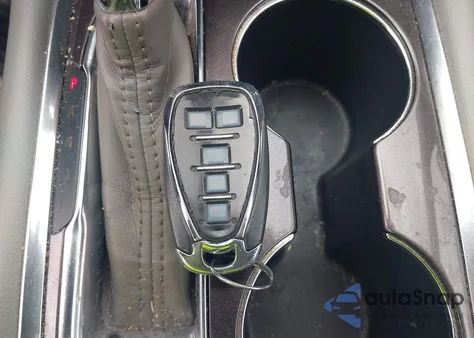 2018 Chevrolet Malibu Lt from USA, damaged, VIN 1G1ZD5ST4JF166528